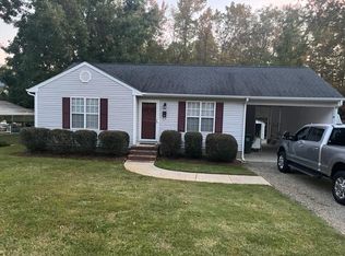 105 W Roosevelt St, Mebane, NC 27302