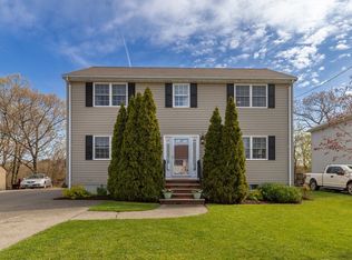 41 Bulfinch Ter, Lynn, MA 01902