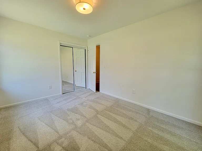 1003 Law Ln — Photo 13