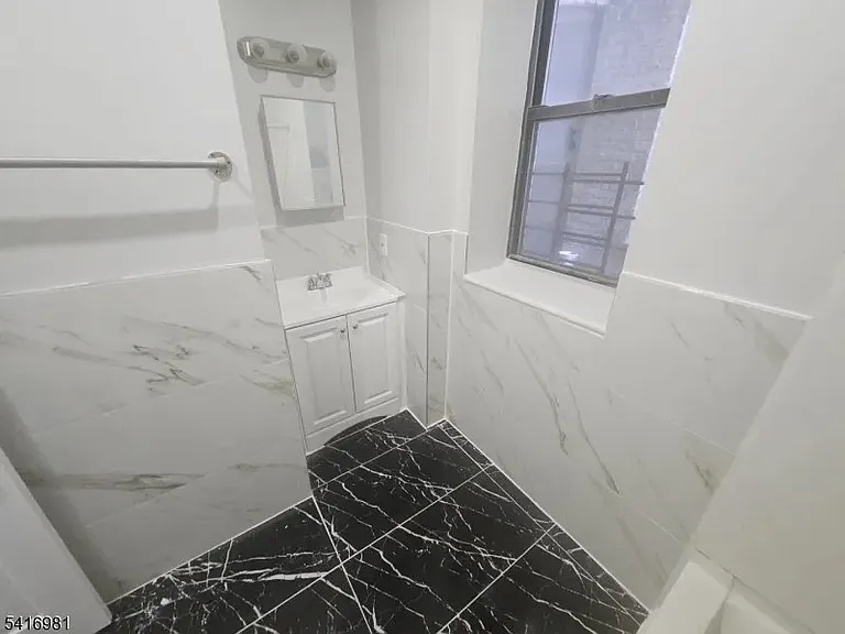 150 Broad St #2B — Photo 7