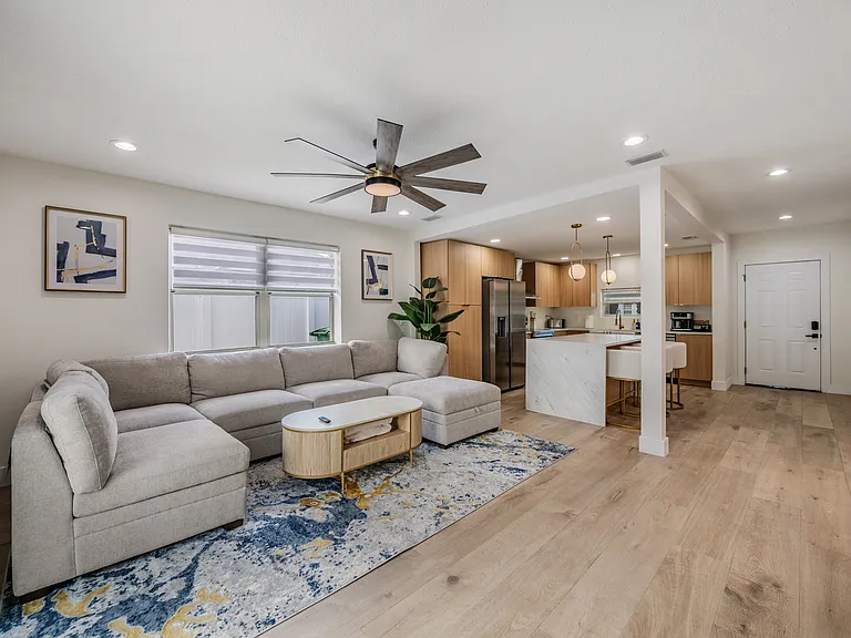 3405 W Rogers Ave — Photo 10