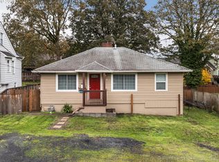 234 N 3rd St, Saint Helens, OR 97051