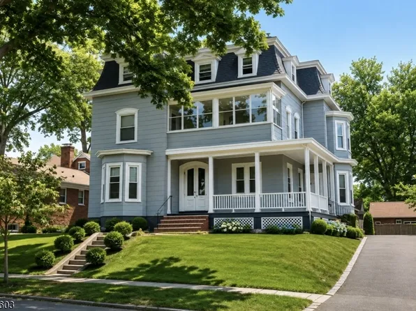 725 Chestnut St, Roselle Park Boro, NJ 07204