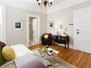 5th image of 318 Frederick St APT 3