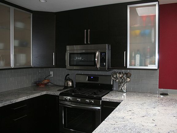 3rd image of 4588 W Point Loma Blvd Unit C
