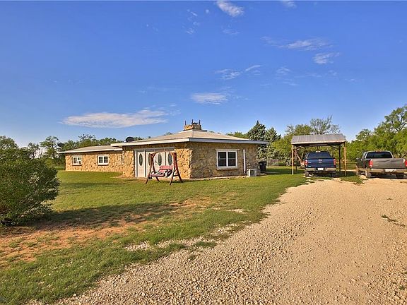 3rd image of 565 County Road 152