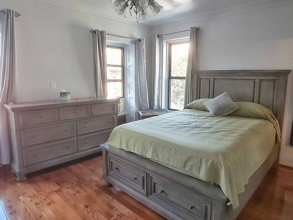 1st image of 266 Hoyt St #3