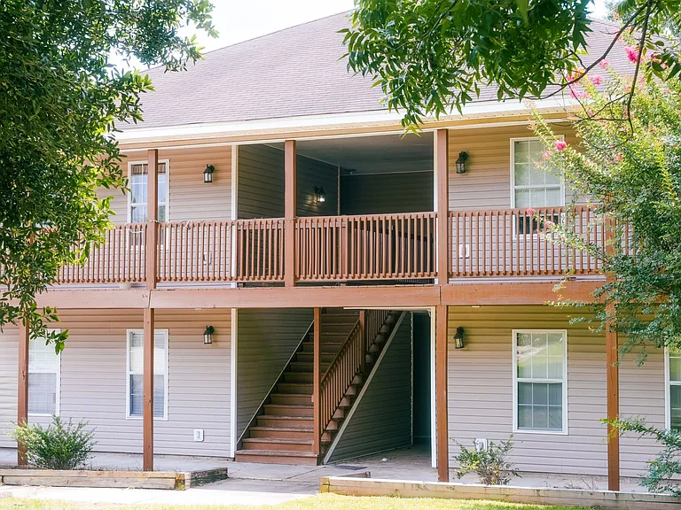 Magnolia Trace — Photo 12
