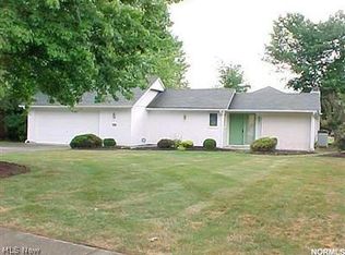 10208 Shale Brook Way, Strongsville, OH