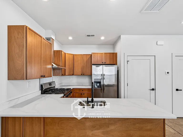 5810 Knight St — Photo 12