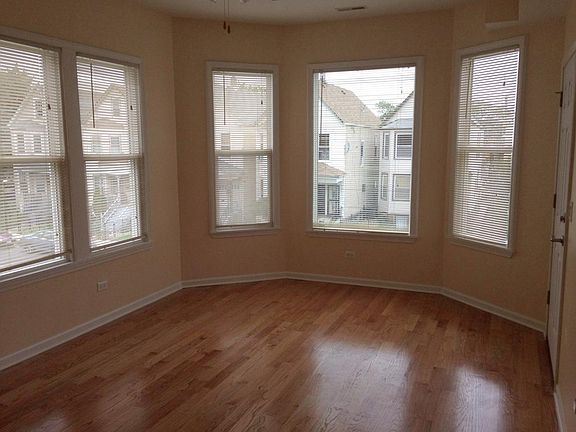 3rd image of 2940 N Kimball Ave #1