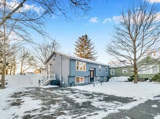 219 Waverly Rd #219, North Andover, MA 01845