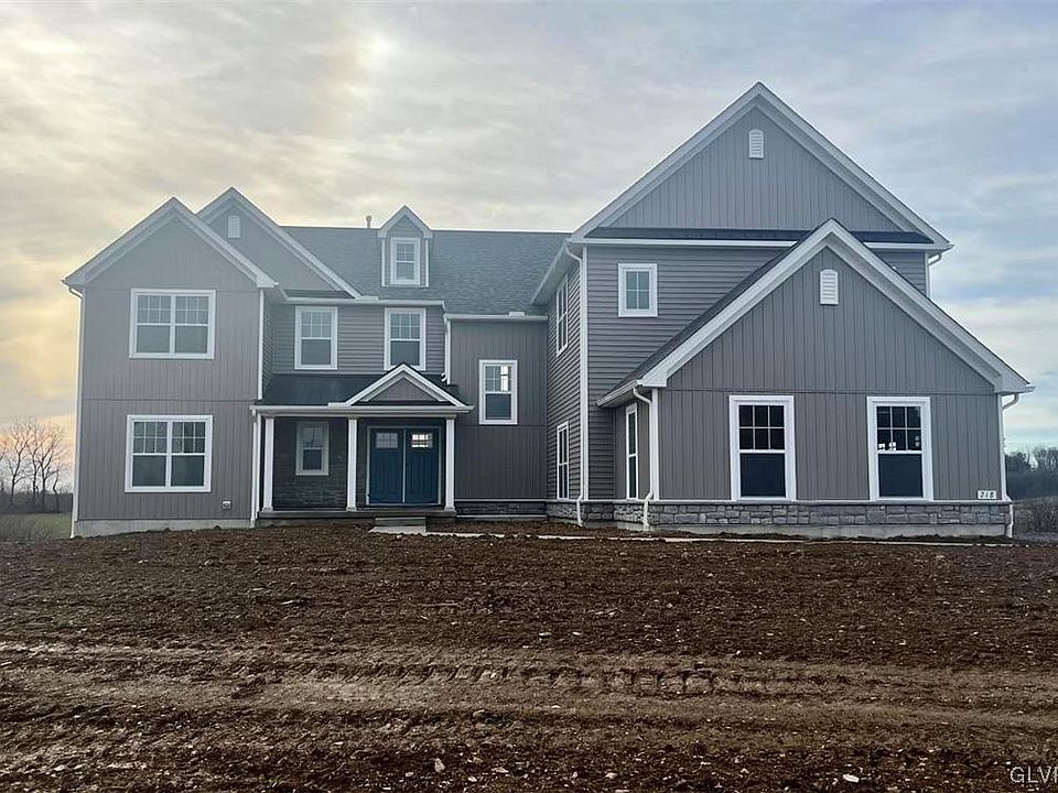1st image of 218 Scenic Ct #5