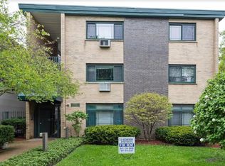 1936 Wesley Ave APT 2B, Evanston, IL 60201