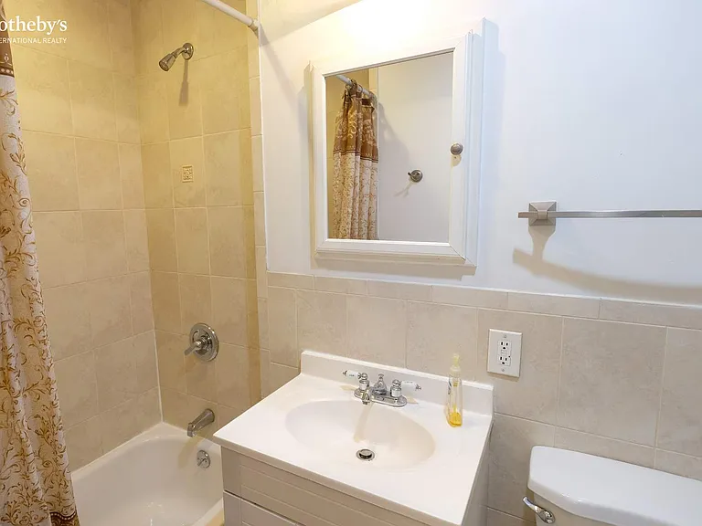 769 9th Ave #3N — Photo 8