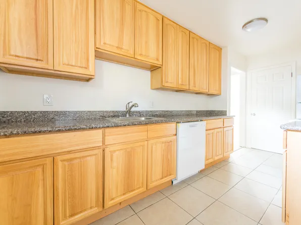 1815 Fairview St, Berkeley, CA 94703