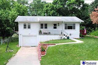 1st image of 7521 Graceland Dr