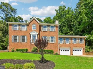 1074 Wash Lee Dr, Lilburn, GA 30047