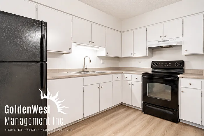 2041 W Berridge Ln #1 — Photo 7