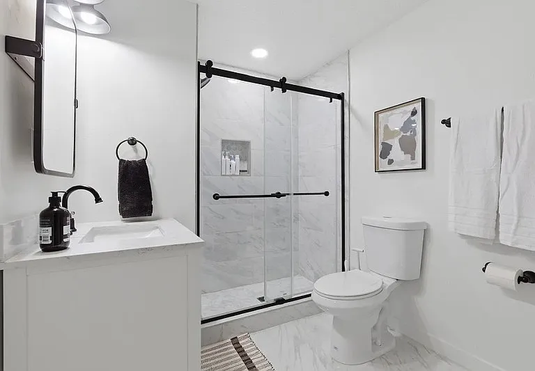 9747 N Ashgrove Ln — Photo 25
