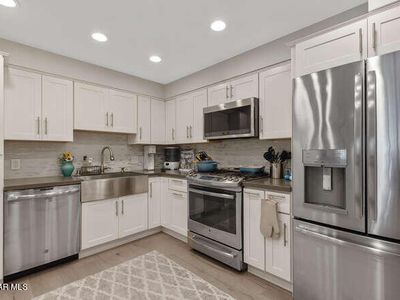 5420 Sylmar Ave APT 207, Van Nuys, CA, 91401