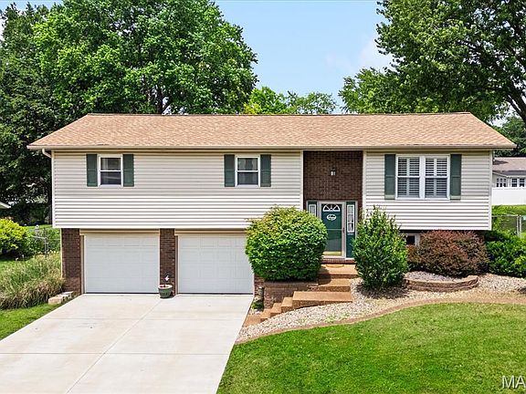 4th image of 409 Chapel Dr
