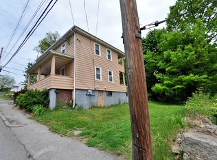 55 Curson St, West Warwick, RI 02893