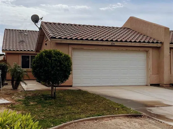3195 S Ragen Dr, Yuma, AZ 85365