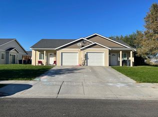1208 W Malaga Ave, Moses Lake, WA 98837