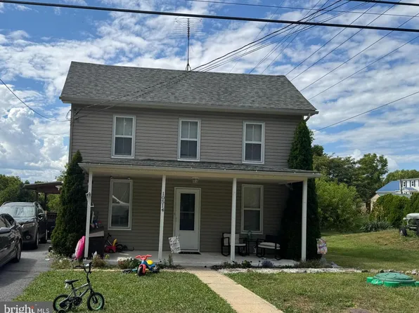 10514 Honeyfield Rd, Williamsport, MD 21795