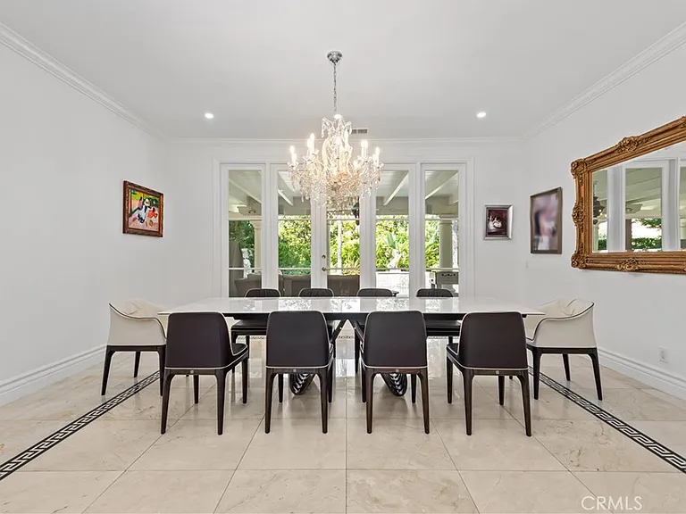 5267 Newcastle Ln — Photo 7