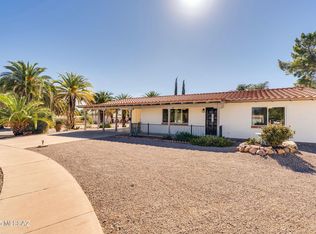 221 N Abrego Dr, Green Valley, AZ 85614