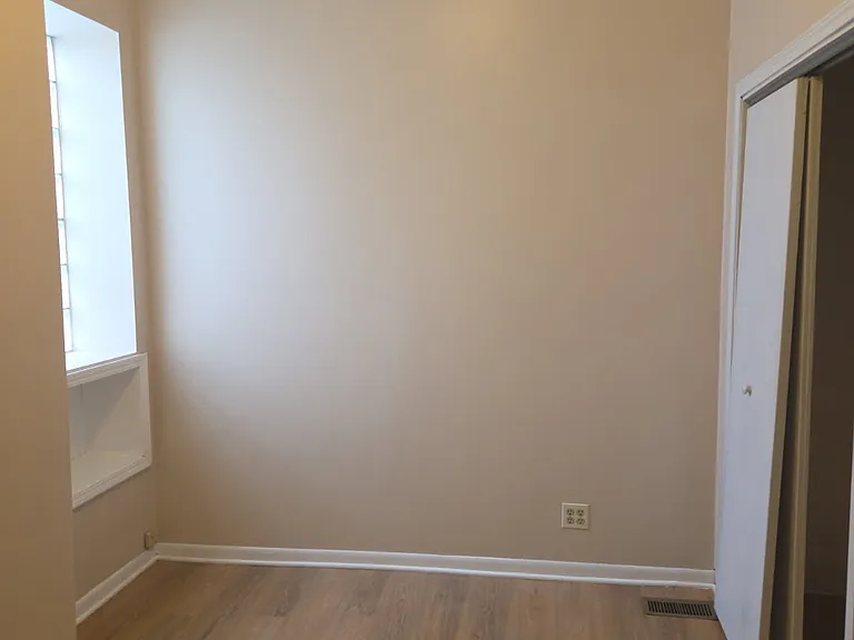 1113 S Loomis St #2 — Photo 11