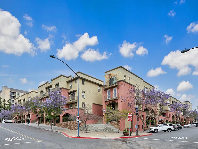 Gema San Diego Townhomes — Photo 9
