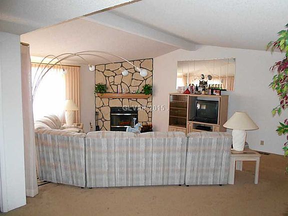 2nd image of 595 Lake Superior Ln