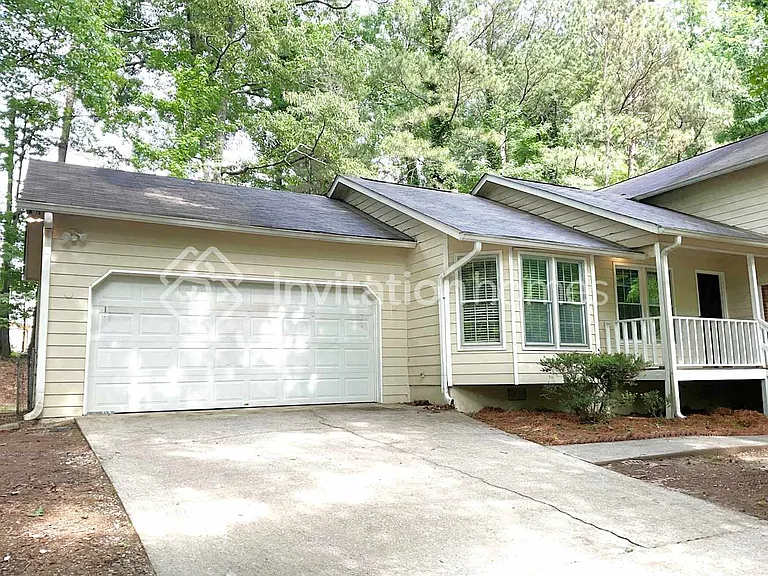 2501 Whitebluff Way — Photo 1