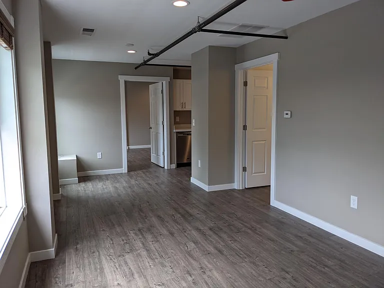 301 W North Bend Way #201 — Photo 2