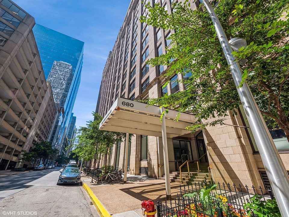 1st image of 680 N Lake Shore Dr APT 715