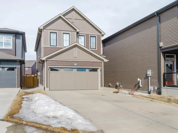 5612 Hawthorn Way SW, Edmonton, AB T6X 3C1