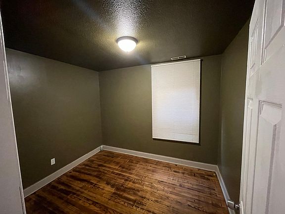 2nd image of 5747 S Bishop St #1