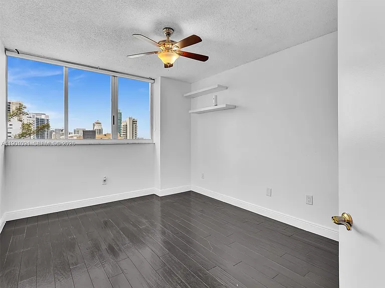 6422 Collins Ave #701 — Photo 20