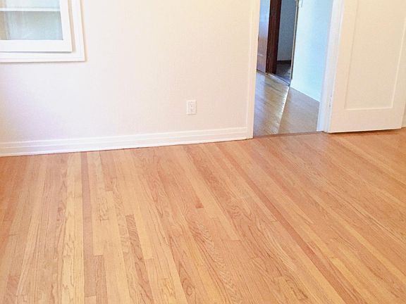 4th image of 443 N Curson Ave