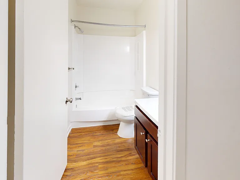 Seneca Place — Photo 101