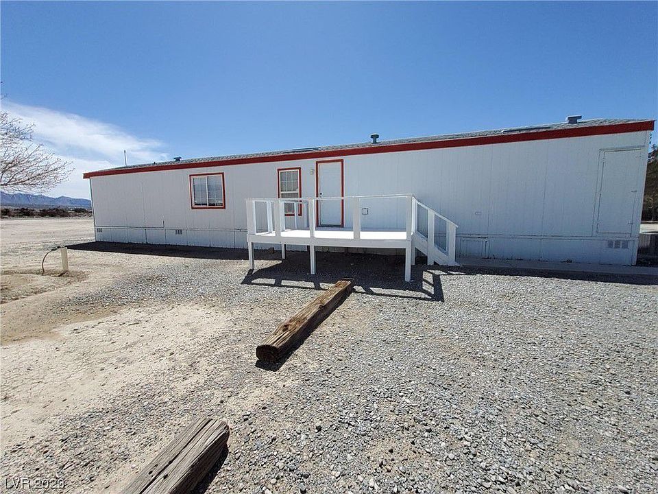 1st image of 561 Janet Ln Unit 3
