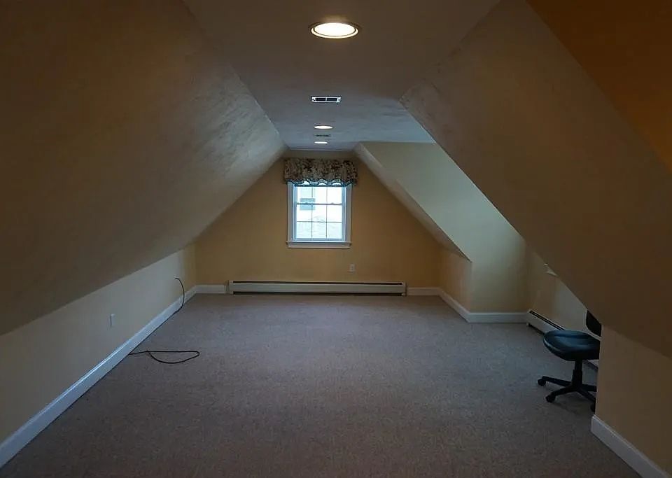 bonus room/ second bedroom