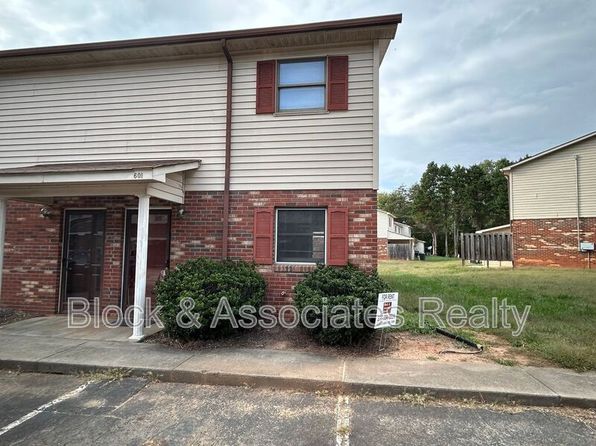 601 Timberline Dr