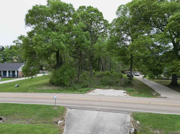 25371 Plantation Ave, Denham Springs, LA 70726