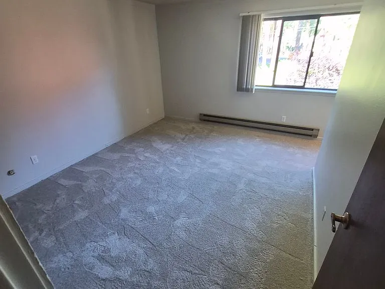 7600 N Lake Blvd #6 — Photo 14