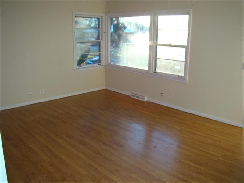 1st image of 1343 Dakota Dr