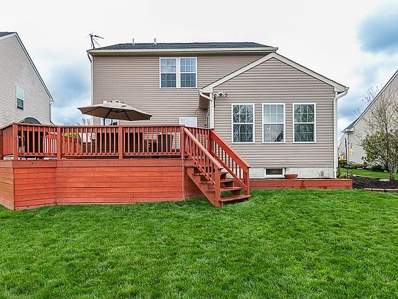 3rd image of 439 Greenfield Ln